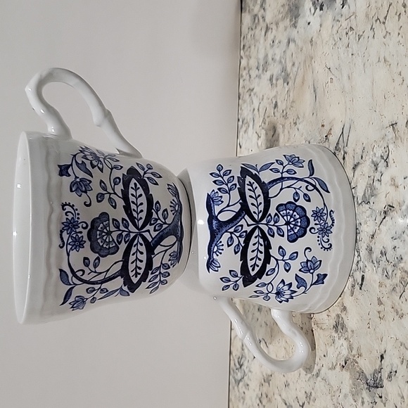 2 Vintage Enoch Wedgwood - Tunstall Ltd Blue Heritage Tea Cup - Picture 4 of 4